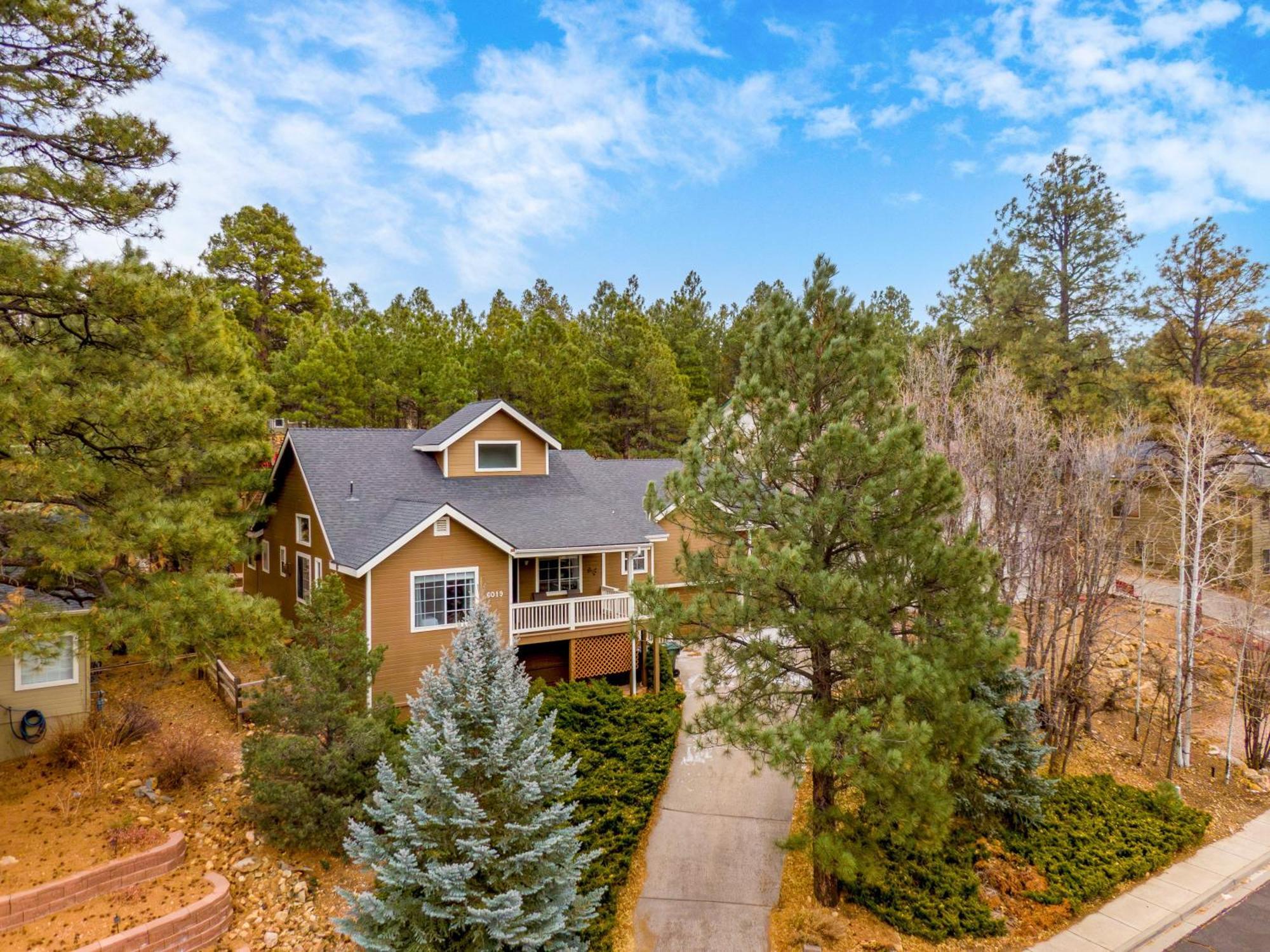 Forest Heights Mountain Views Hot Tub Heated Floors Pizza Oven Flagstaff