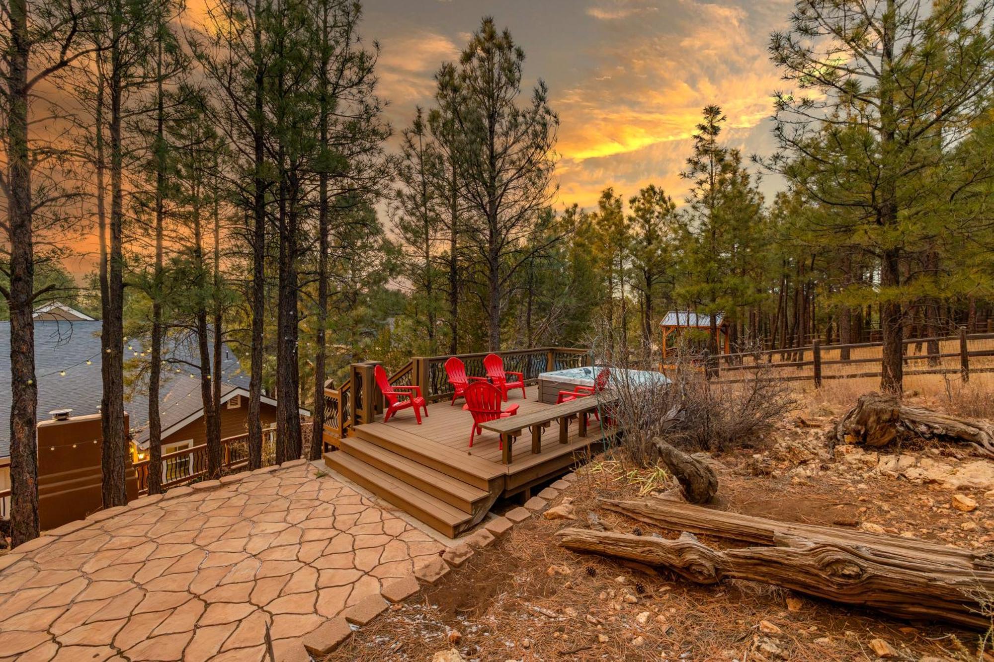 Holiday home Forest Heights Mountain Views Hot Tub Heated Floors Pizza Oven Flagstaff
